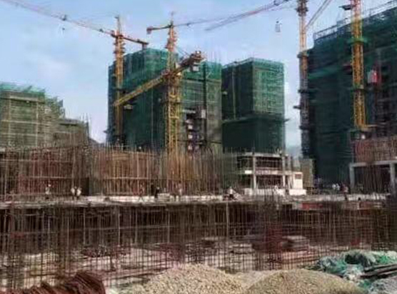 家用滅(miè)火器材(cai)的選擇(ze)以及使(shi)用方式(shi)